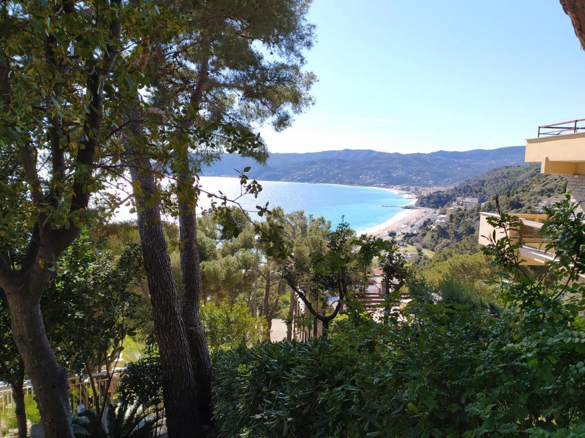 Residenza Ginepri 69 Appartement Bergeggi Buitenkant foto